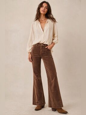 Pilcro by Anthropologie Brown Velvet Flare Pants NWT Size 33